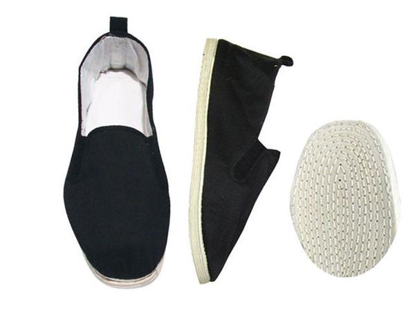 Comfortable black kung fu shoes