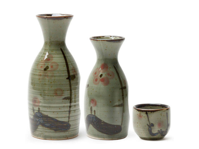 Plum Blossom Design Sake Bottle / Cup